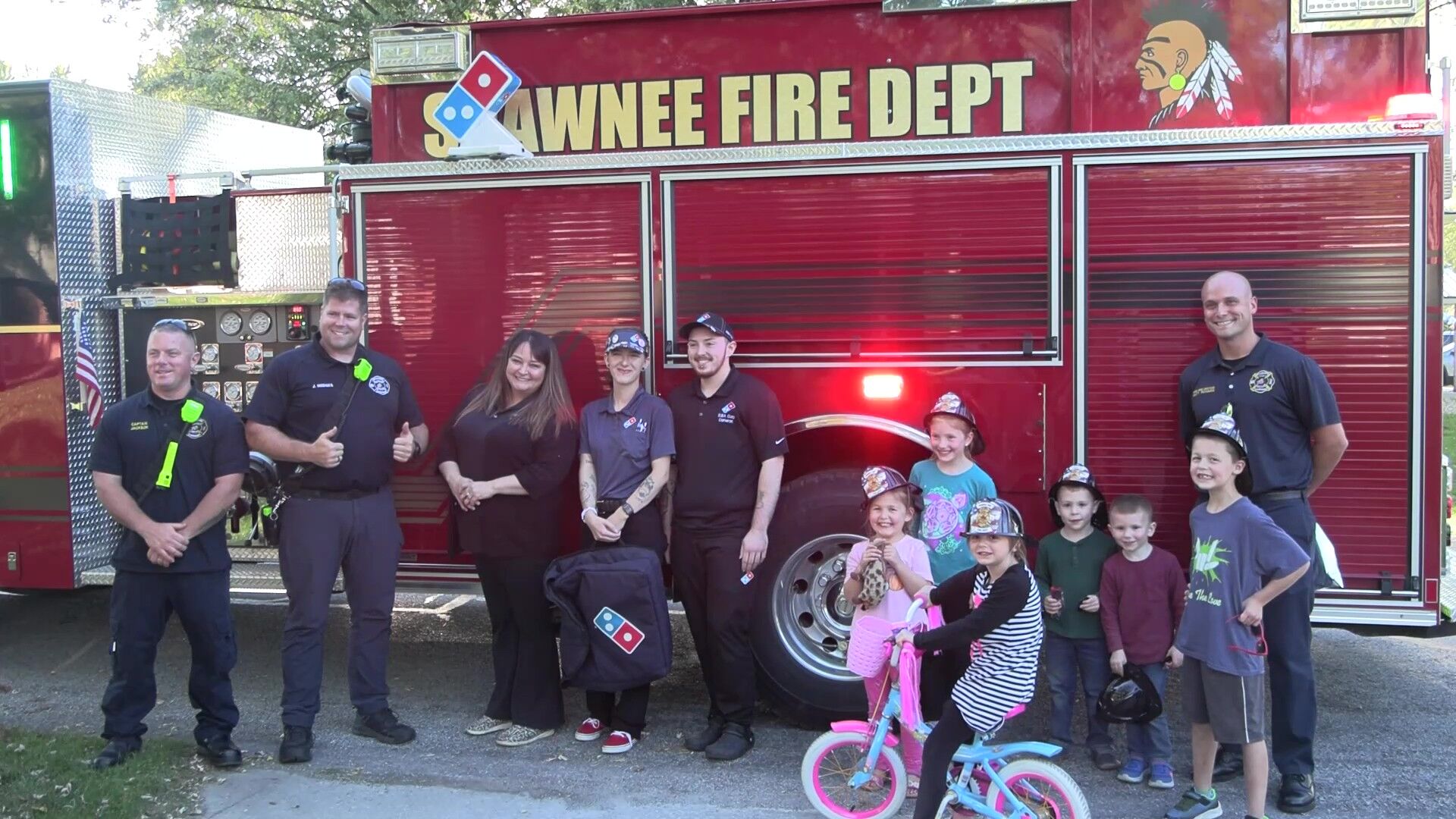 Fire trucks deliver pizza for Fire Prevention Week